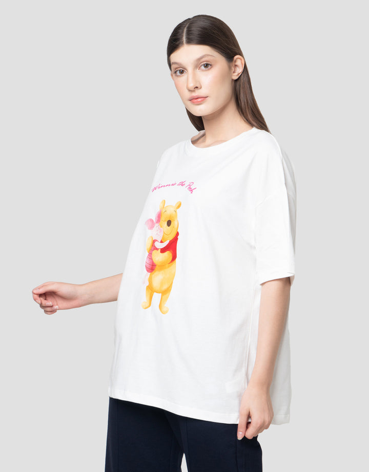 Disney Print Winnie The Pooh Kaos Oversize Wanita