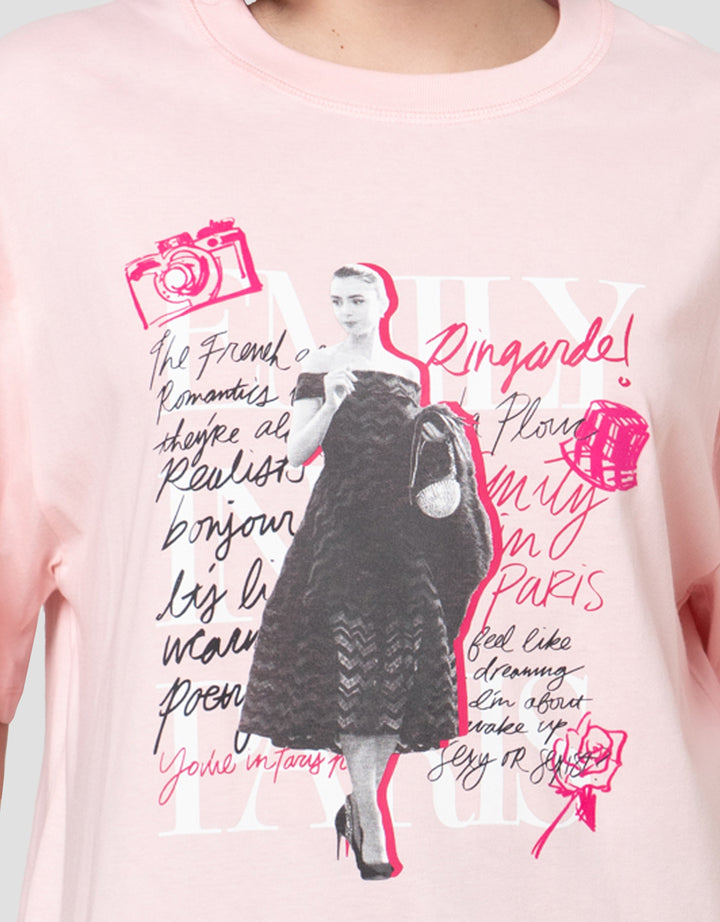 Nevada New Print Emily In Paris Kaos OversizeWanita