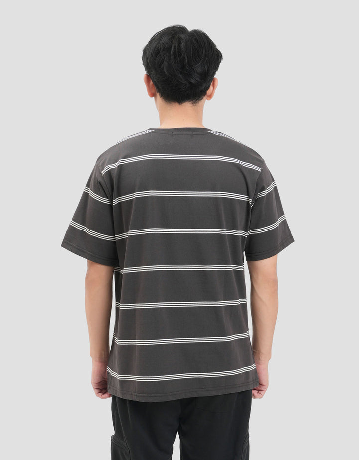 Nevada Stripe Small Stripes Kaos Pria