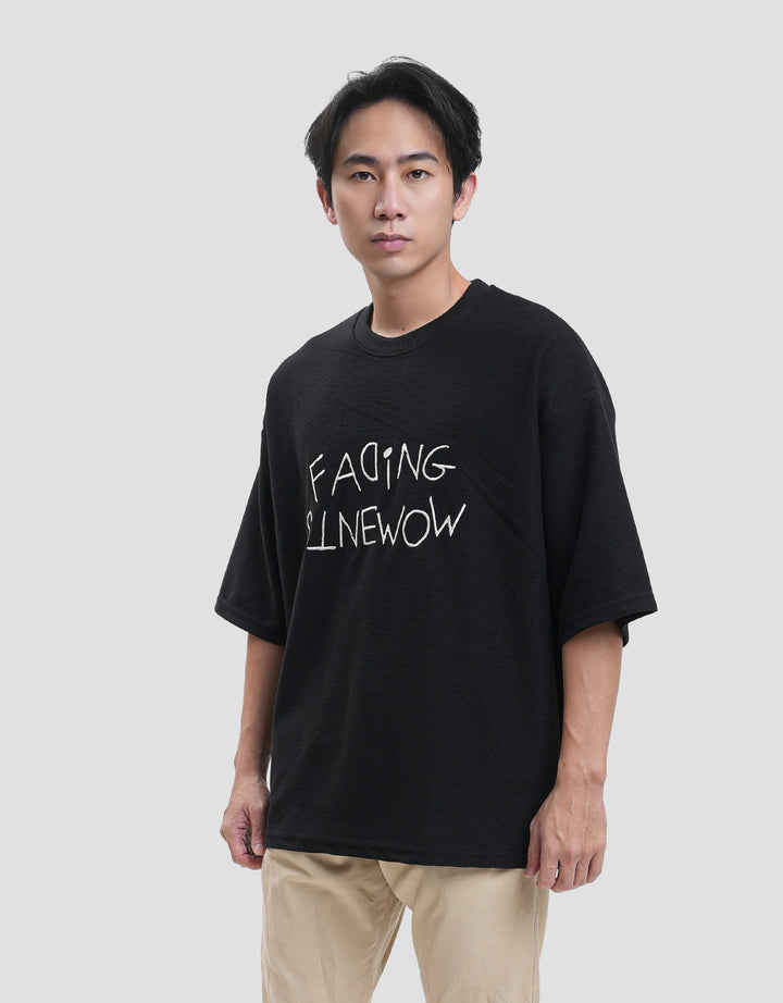 Nevada Texture Embro Wording - Style 1 Kaos Oversize Pria