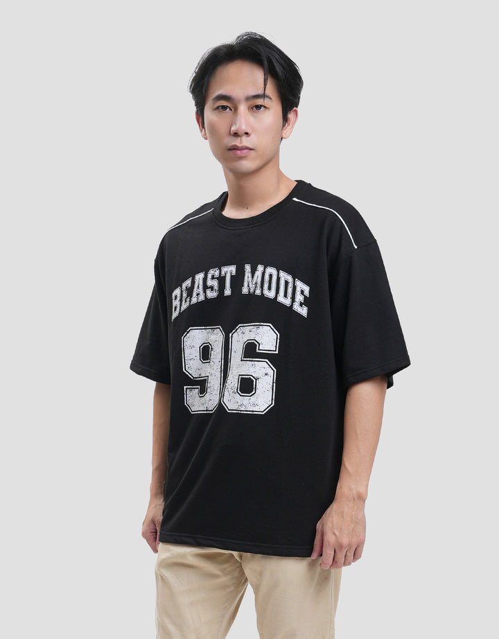 Nevada Babyterry Varsity Look Number 96 Kaos Oversize Pria