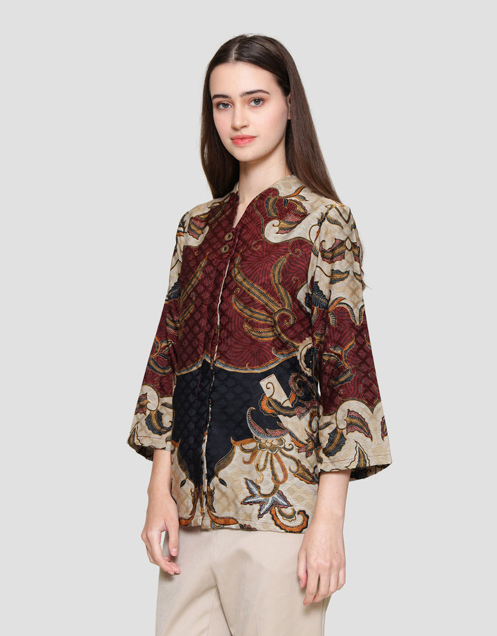 Arjuna Weda Gagarudaan Blouse Batik Wanita