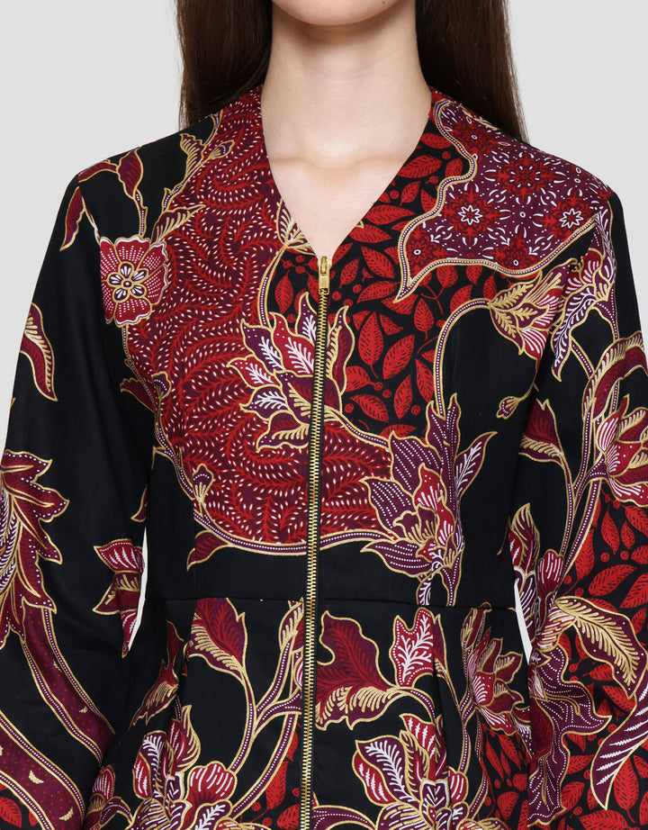 Arjuna Weda Sawat Rambat Blouse Batik Wanita