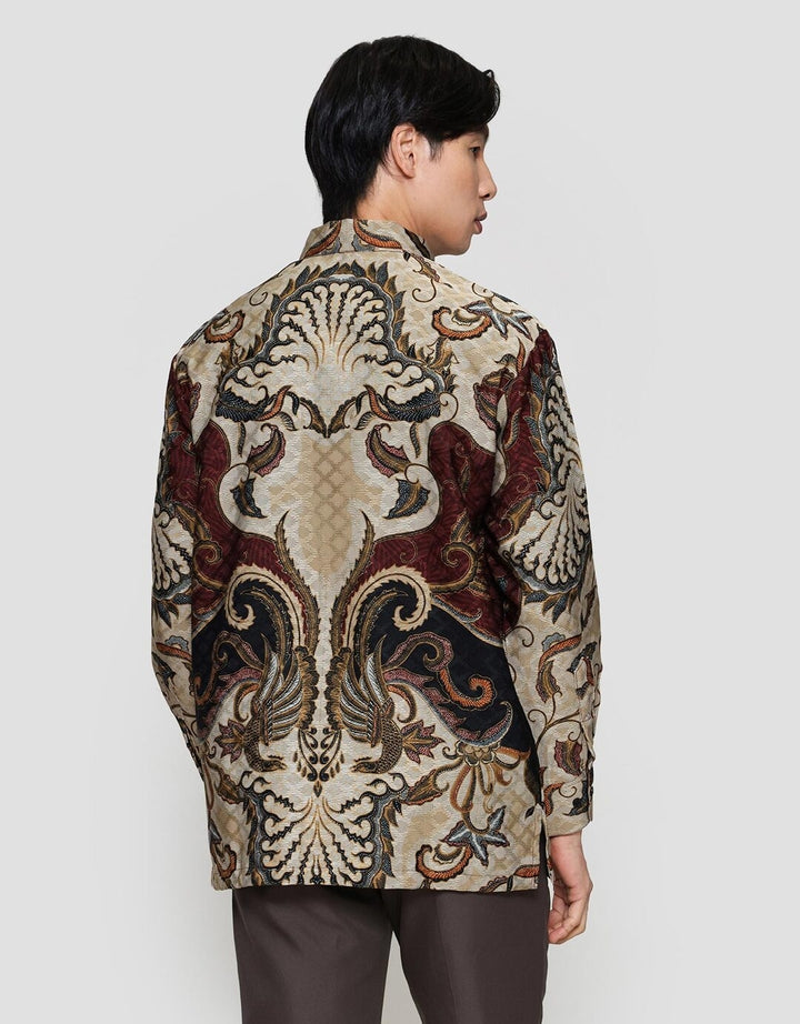 Arjuna Weda Gagarudaan Kemeja Batik Pria