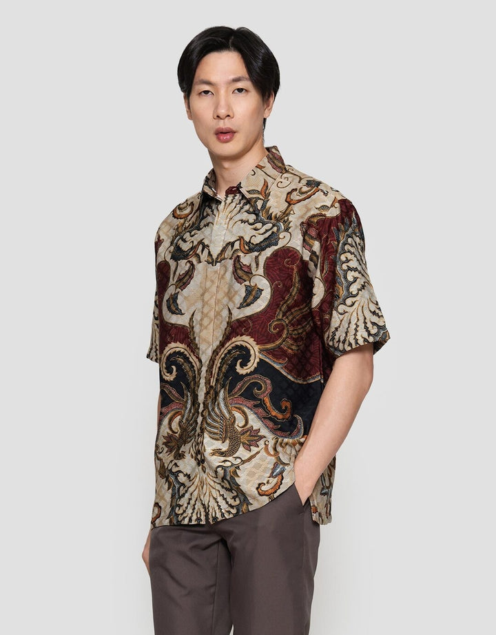 Arjuna Weda Gagarudaan Hem Batik Pria