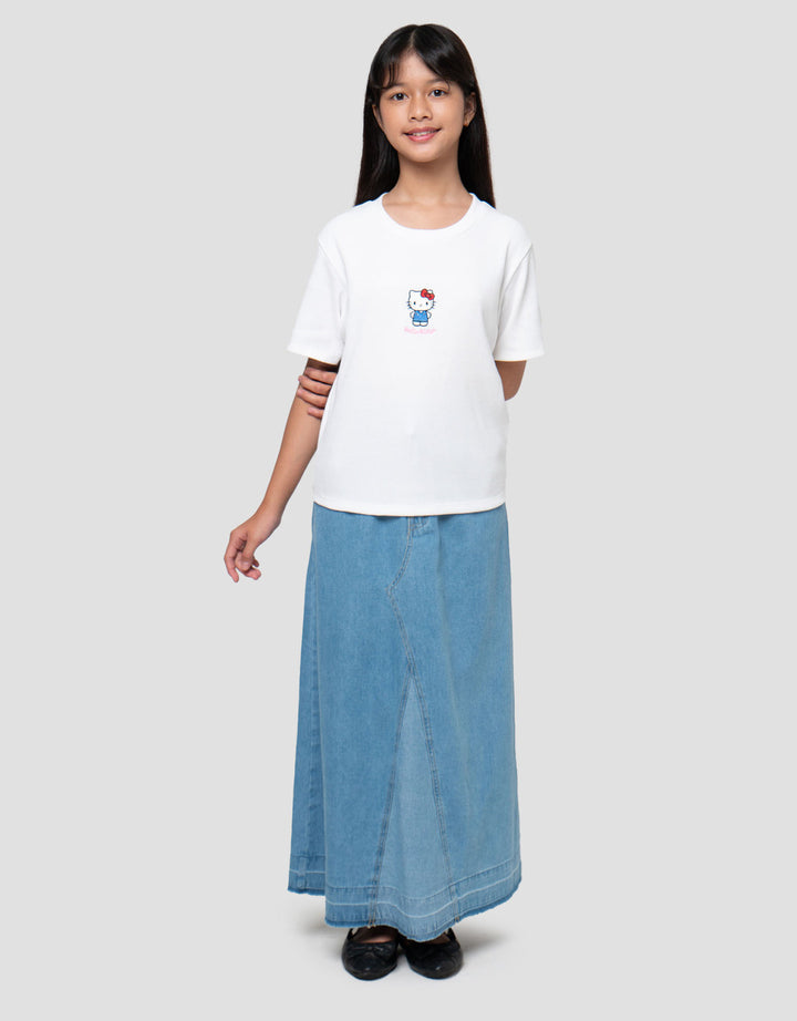Character Hello Kitty Kaos Anak Perempuan