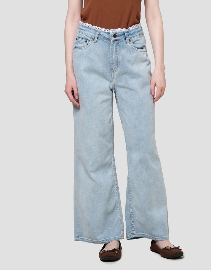 Nevada Wide Leg Lace Trim Celana Denim Wanita