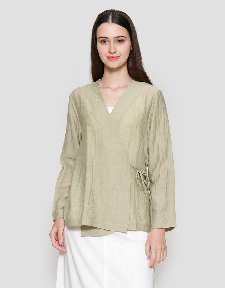 Connexion Blend Plain Loose Kimono Blouse Wanita