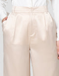 Annisa Wide Leg Satin Celana Panjang Wanita