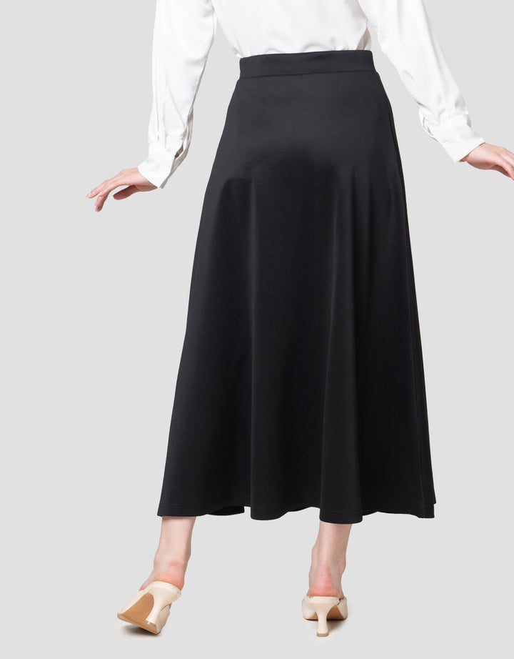 Annisa Flared Solid Rok Panjang Wanita