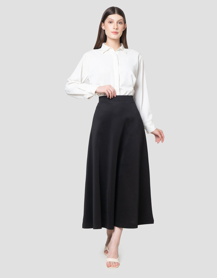 Annisa Flared Solid Rok Panjang Wanita