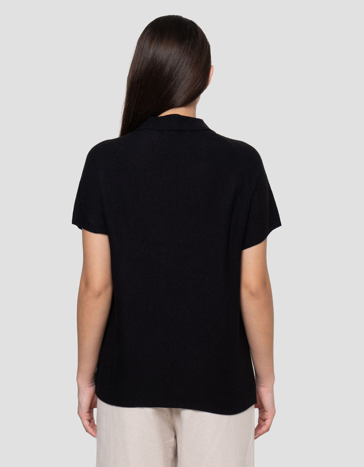 Connexion Texture Krah Kaos Lengan Pendek Wanita