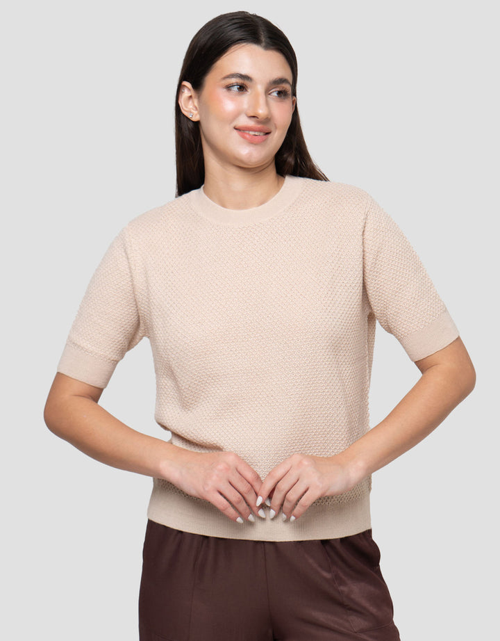 Connexion Rajut Textire Kaos Wanita
