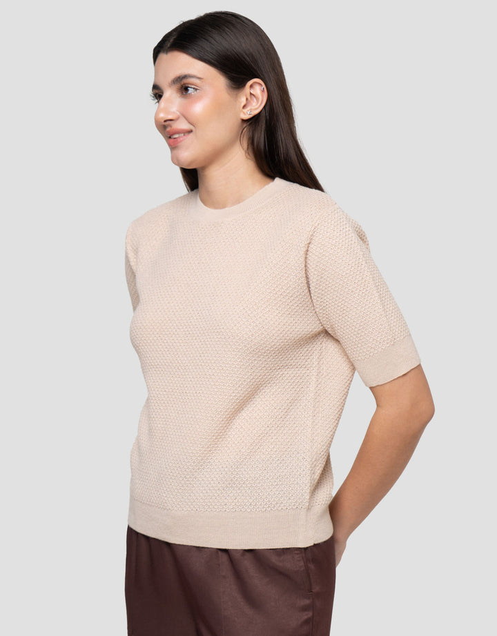 Connexion Rajut Textire Kaos Wanita