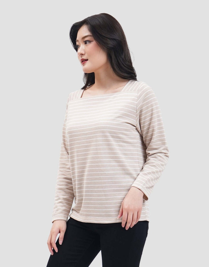 Connexion Square Neck Kaos Wanita