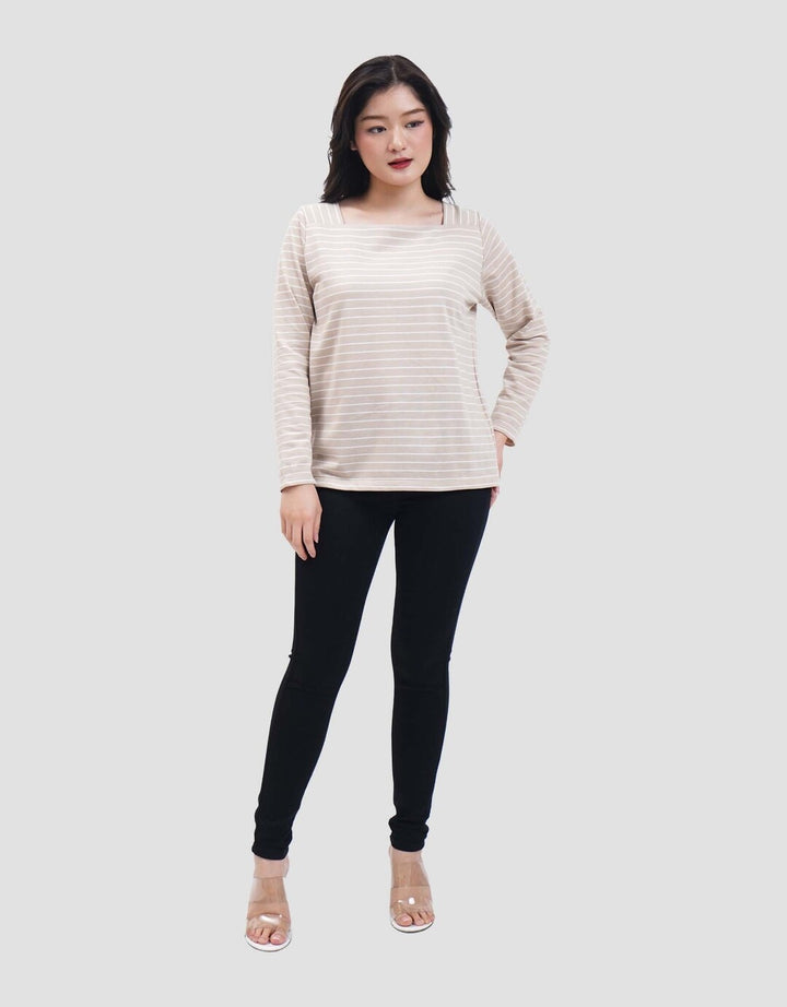 Connexion Square Neck Kaos Wanita