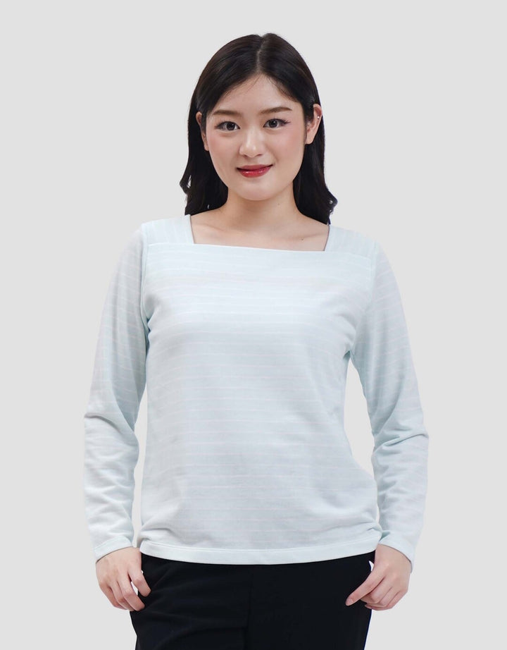 Connexion Square Neck Kaos Wanita