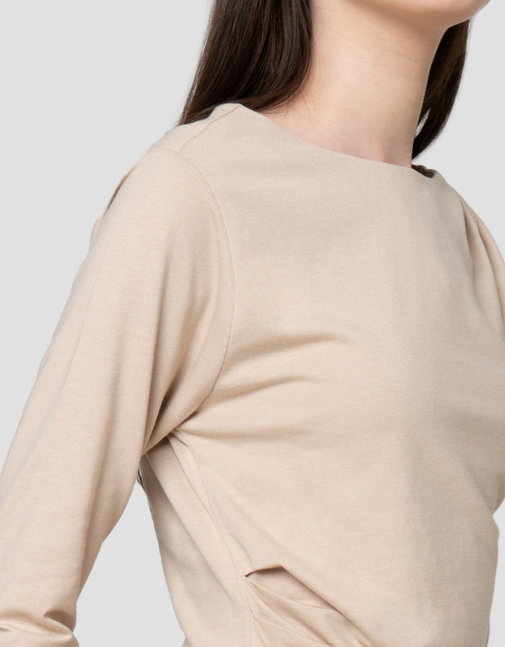 Connexion Kerut Bahu Pinggang Kaos Wanita