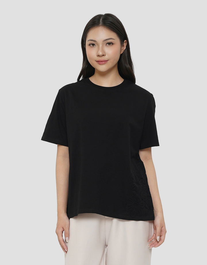 CONNEXION KAOS WANITA