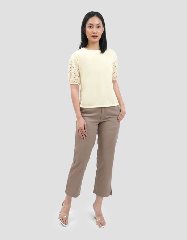 Connexion Eyelet Tgn Kaos Wanita