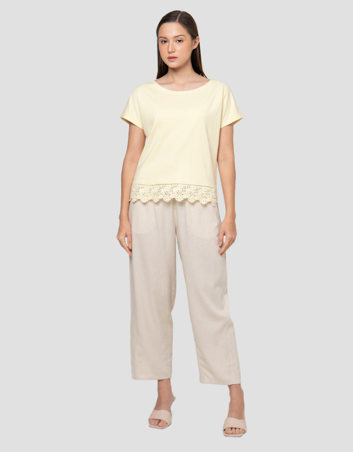 Connexion Kb Eyelet Kaos Wanita