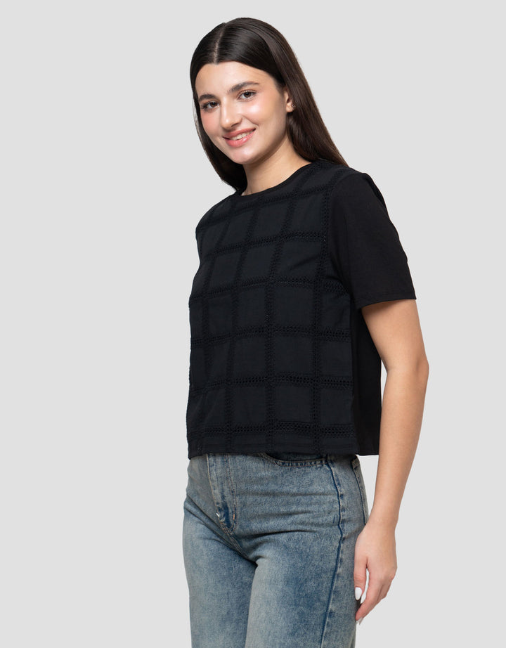 Connexion Chrochet Kaos Wanita