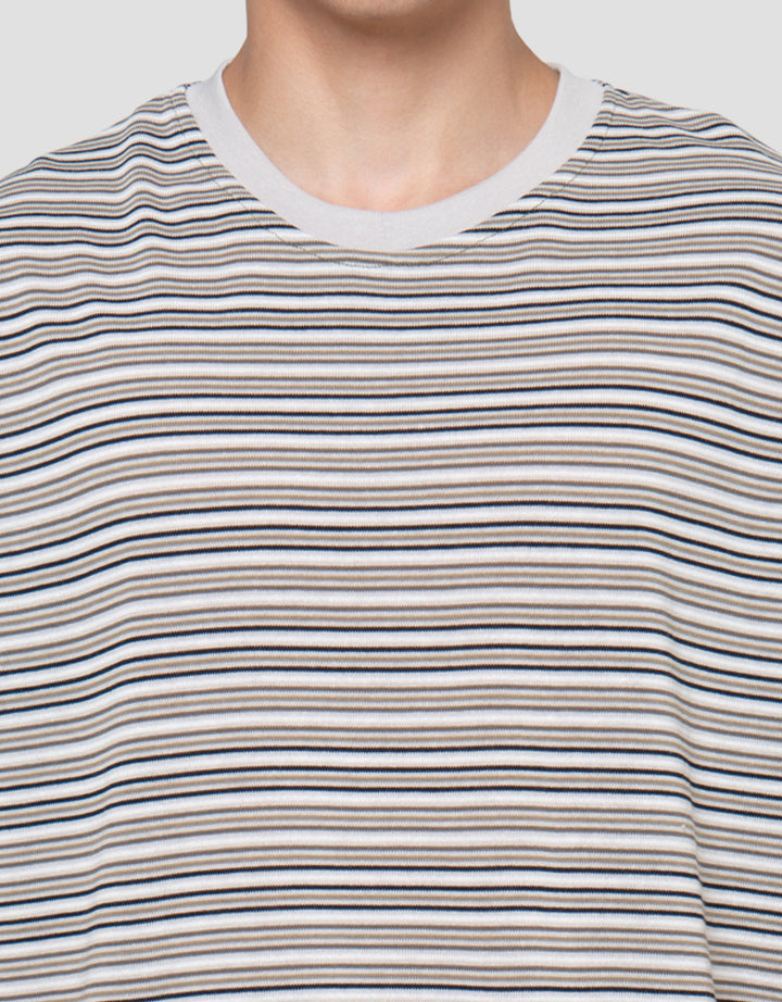 Cole Stripes Double Knit Urban Revivo Kaos Pria