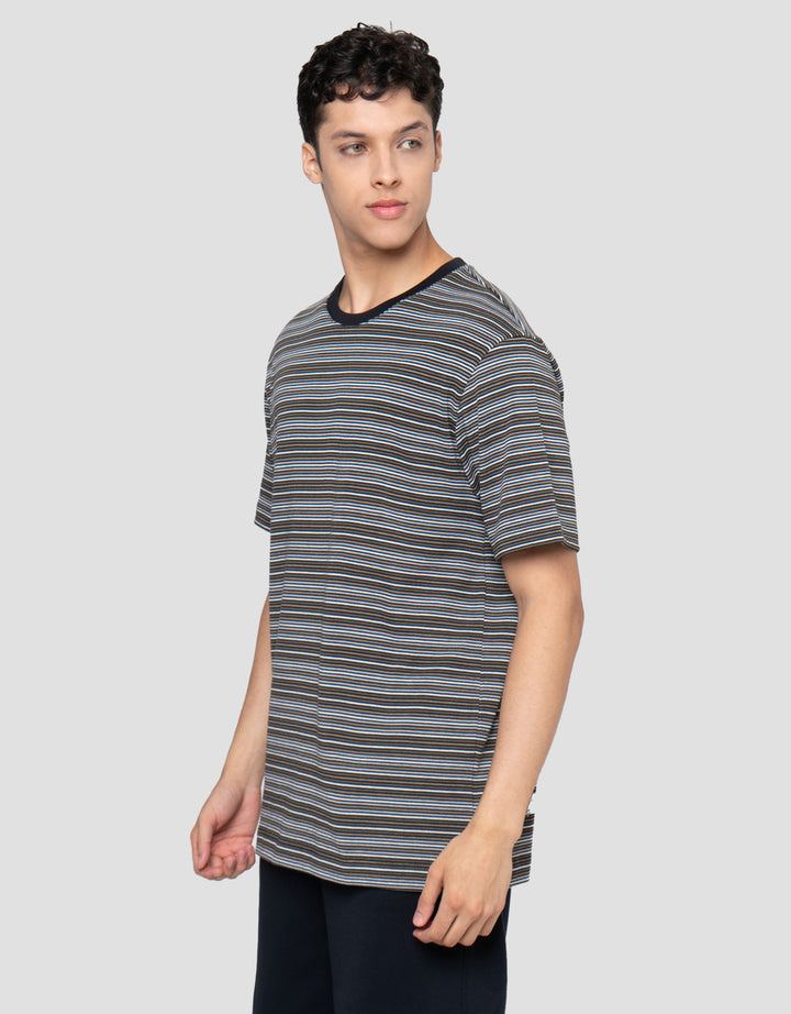Cole Stripes Double Urban Revivo Kaos Pria