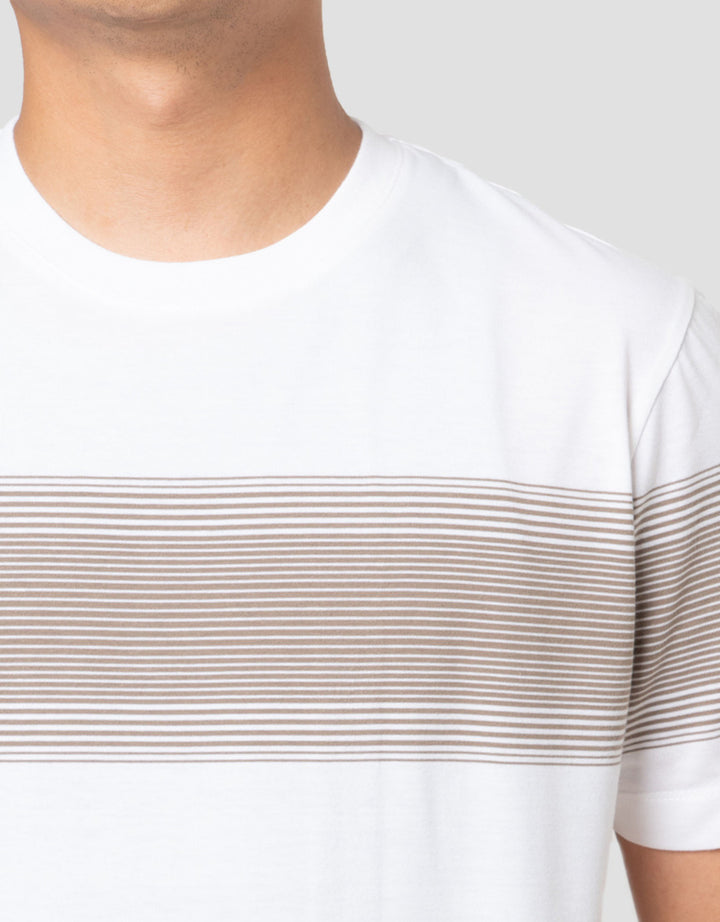 Cole Stripes Chest Ms Smart Fit Kaos Pria