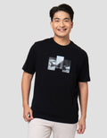 Cole Graphic Dtf Wave Monogram Kaos Pria