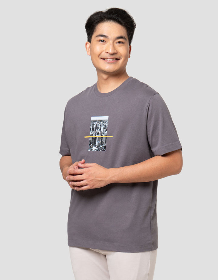 Cole Graphic Dtf City Back Print Kaos Pria