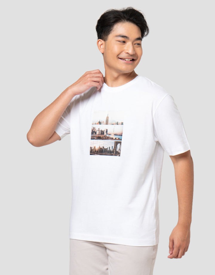 Cole Graphic Dtf New York City Kaos Pria