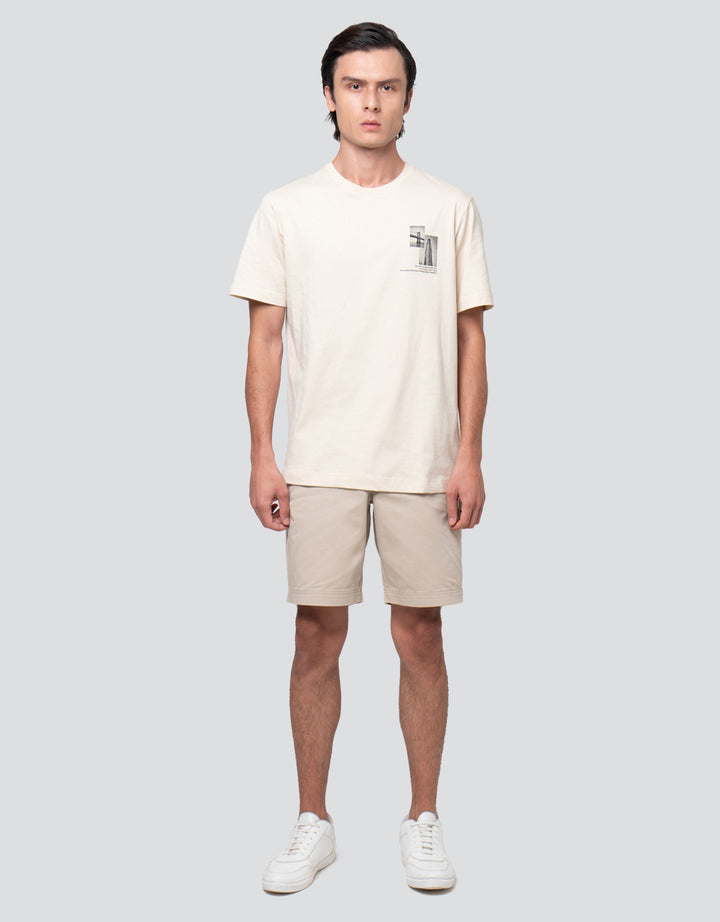 Cole Graphic Small Print Bridge Kaos Pria