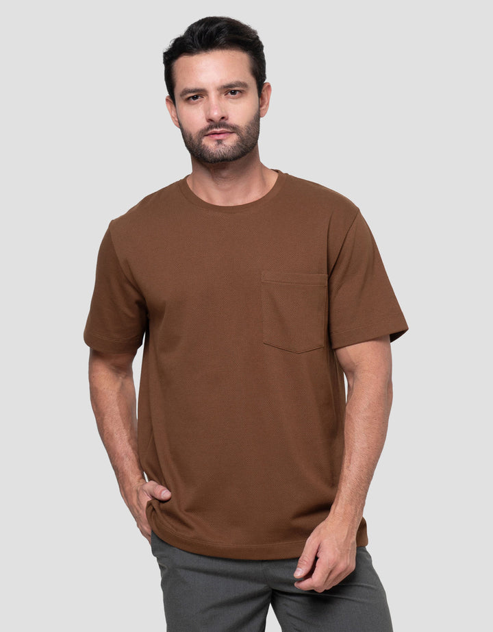 Cole Popcorn Patch Pocket Kaos Pria