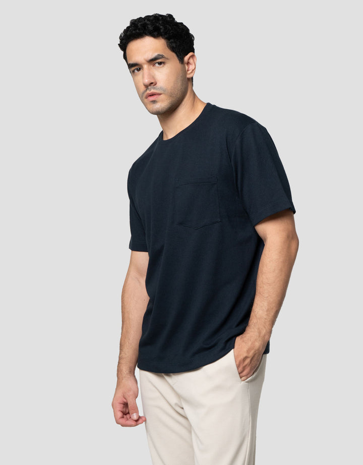 Cole Solid Popcorn Patch Pocket Reg Fit Kaos Pria