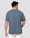Cole Graphic Building Regular Fit Kaos Pria