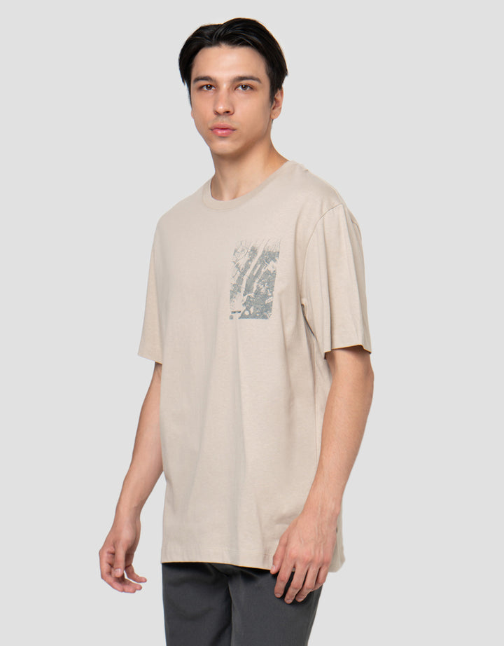 Cole Graphic Regular Fit Kaos Pria