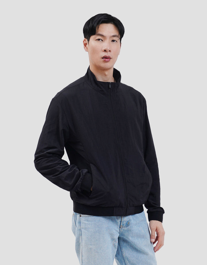 Cole Crinckle Light Jaket Micro Pria