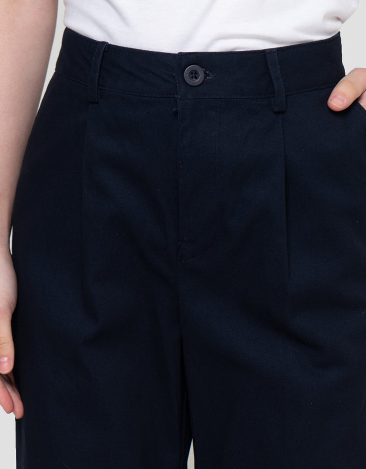 Connexion Straight With Pleats Celana Panjang Wanita