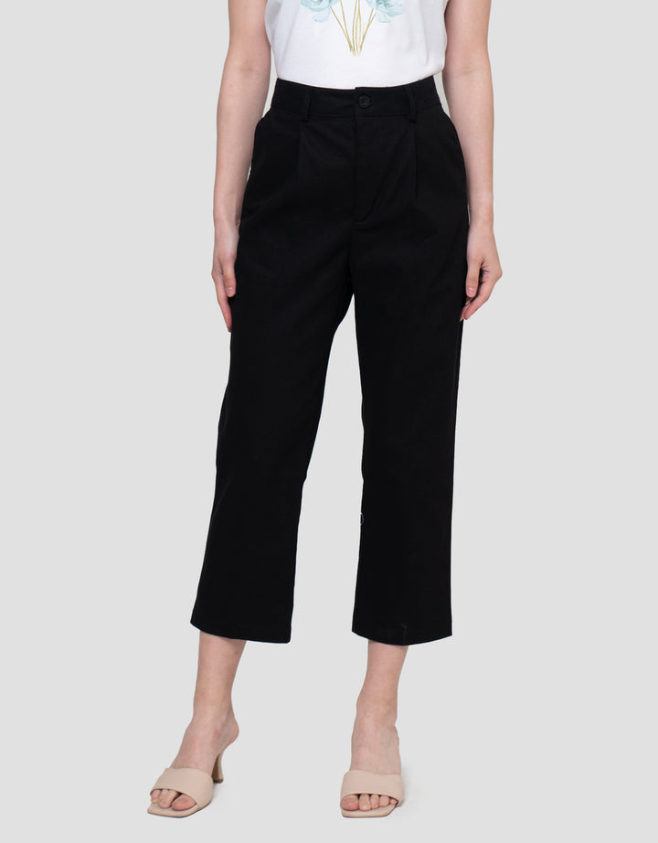 Connexion Straight With Pleats Celana Panjang Wanita