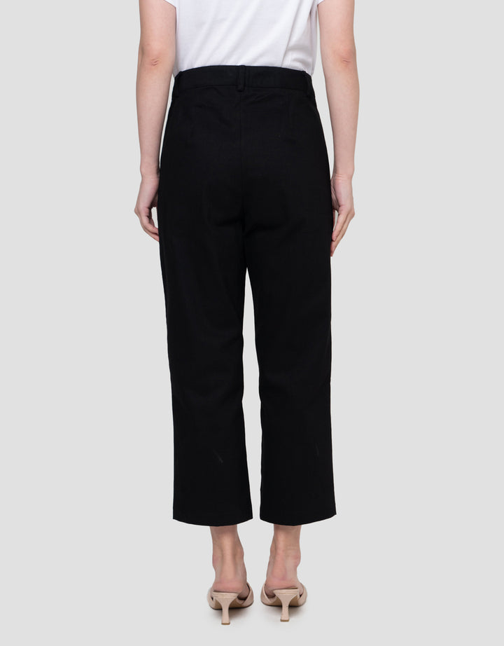 Connexion Straight With Pleats Celana Panjang Wanita