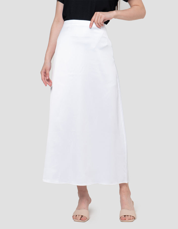Connexion Poly Satin Clean Finish Rok Maxi Wanita