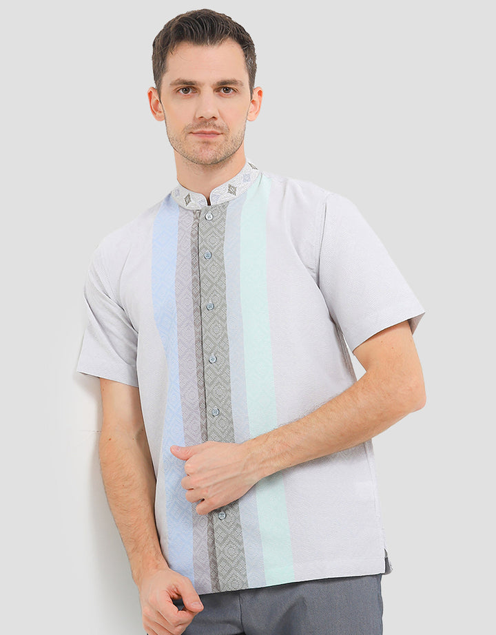 Intresse Flounder Baju Koko Lengan Pendek Pria