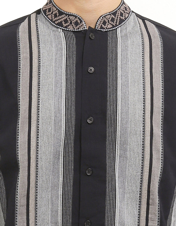 Intresse OilskinBaju Koko Lengan Panjang Pria