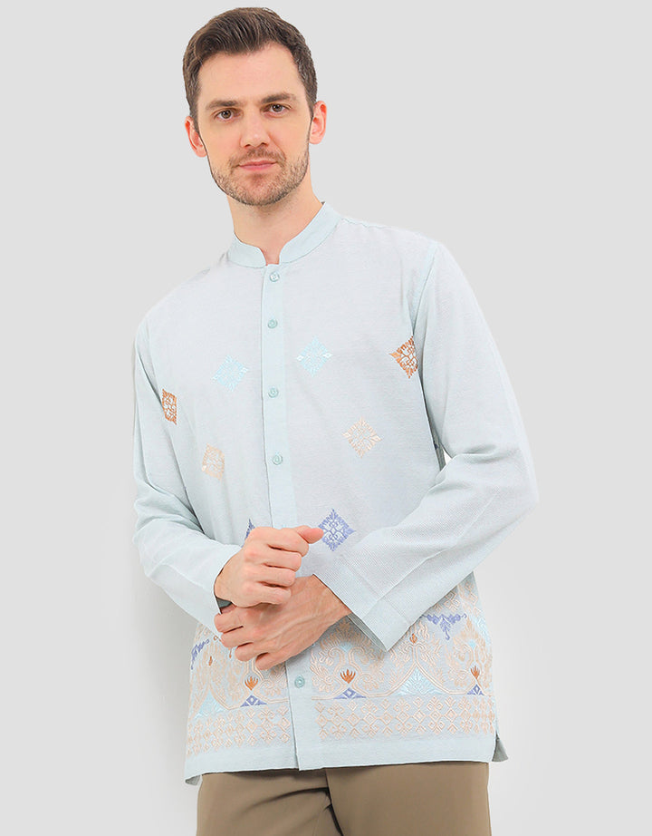 Intresse Herbal GardenBaju Koko Lengan Panjang Pria