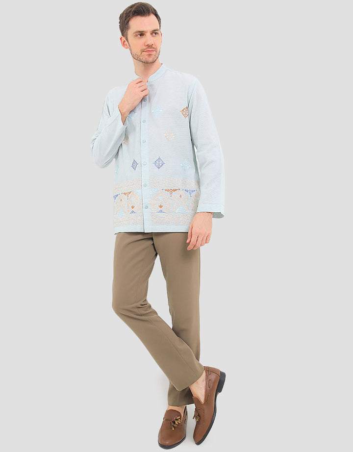 Intresse Herbal GardenBaju Koko Lengan Panjang Pria