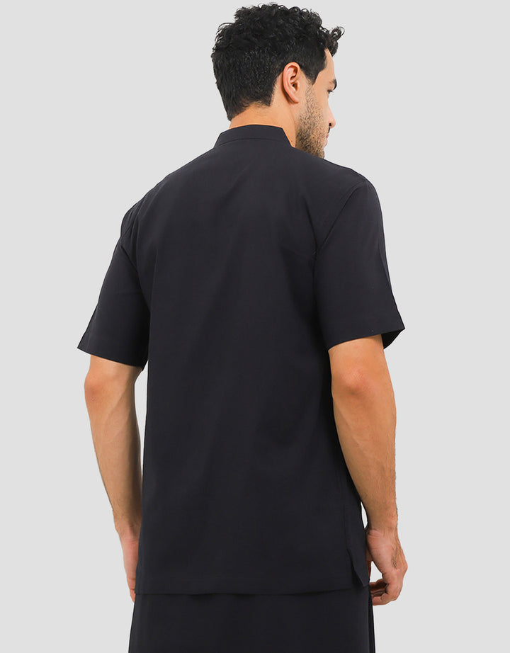 Intresse Cobblestone Baju Koko Lengan Pendek Pria