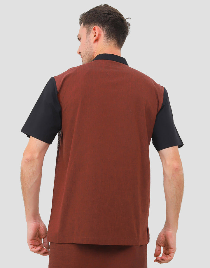 Intresse Mid Spice Baju Koko Lengan Pendek Pria