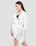 St. Yves Satin Kimono Wanita