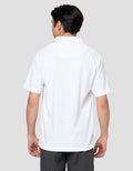 Cole Texture Pleated Slim Fit Kaos Polo Pria